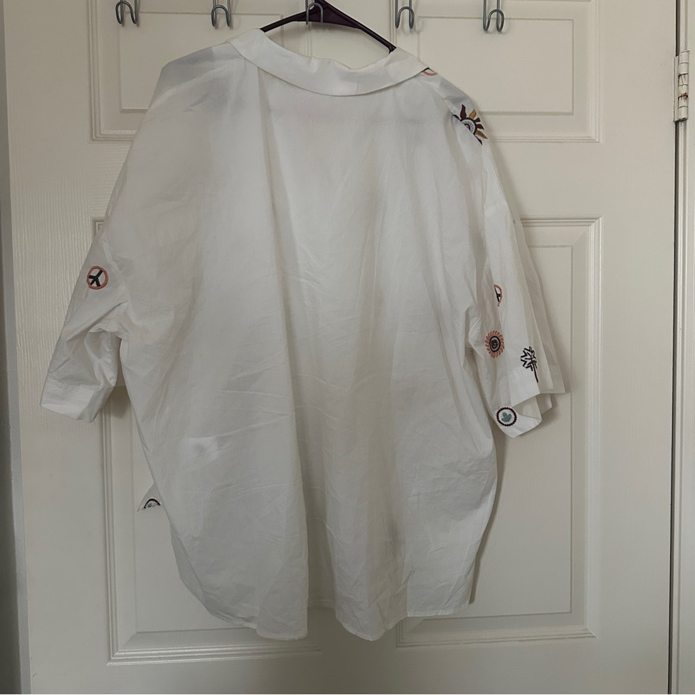 Boho Chic White Button Down Shirt With Embroidery - image 5